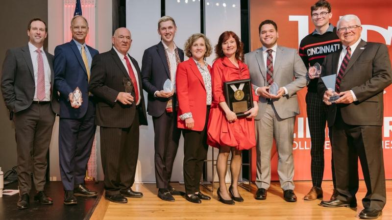 uc-cincinnati-business-awards-2023-0201.jpeg