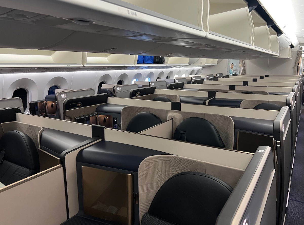 aer-lingus-a321xlr-business-class-1750.jpeg