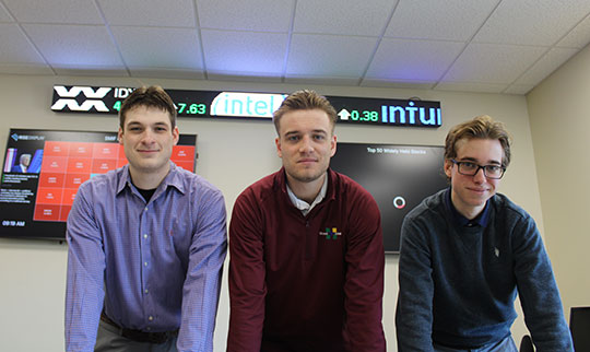alfred-university-business-students-learning-exper-2953.jpeg