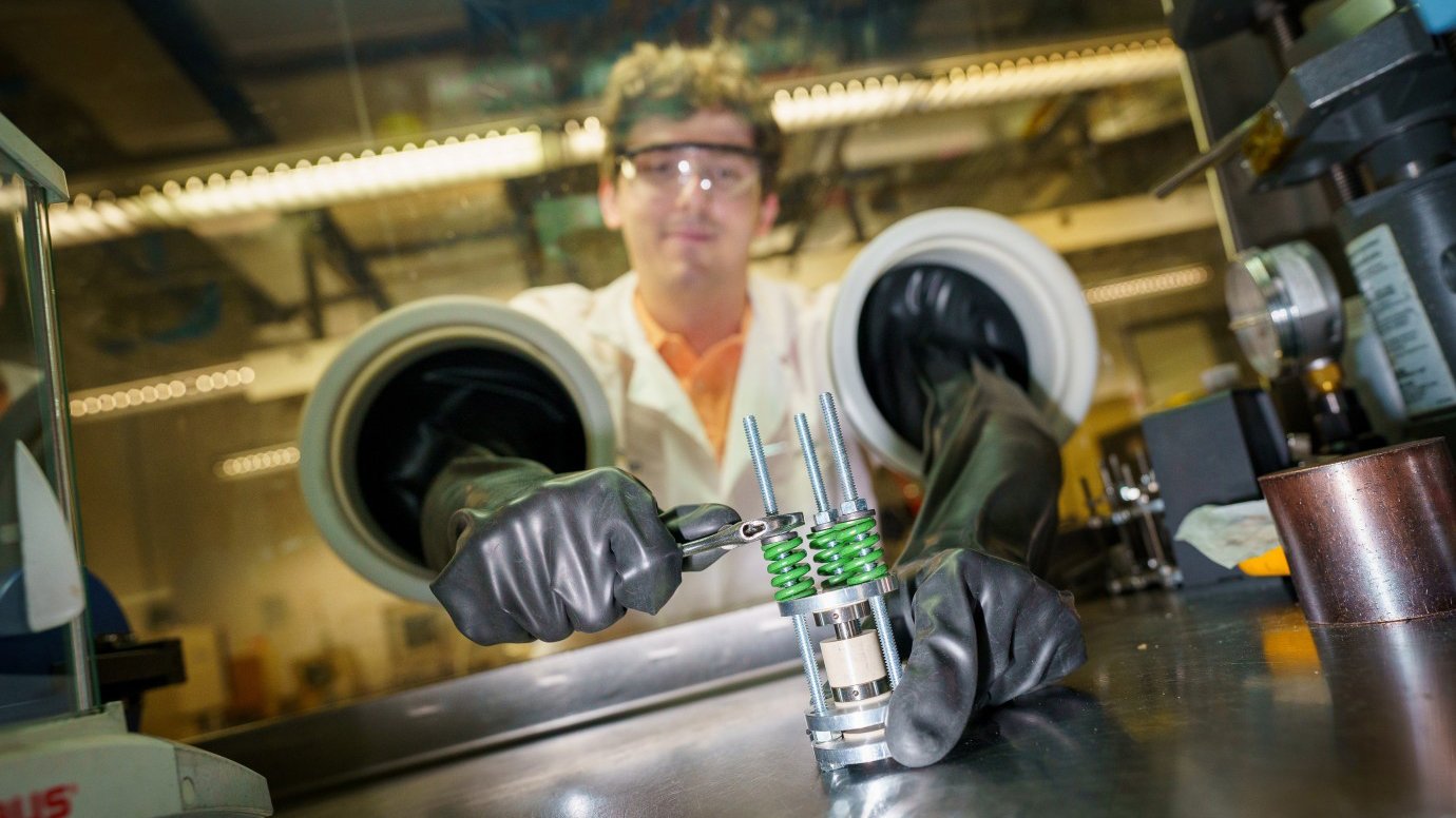 compressed-air-battery-ucsd-today-2320.jpeg