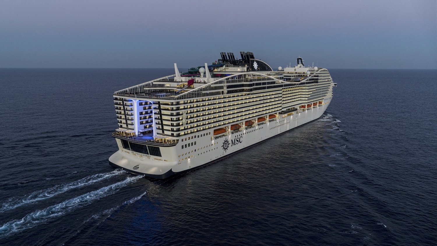 cruise-ship-exclusive-club-food-wine-1725.jpeg