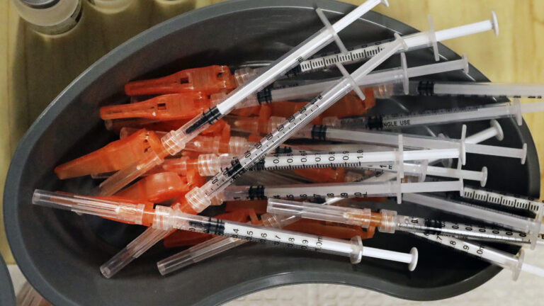 flu-nih-vaccine-project-0035.jpeg