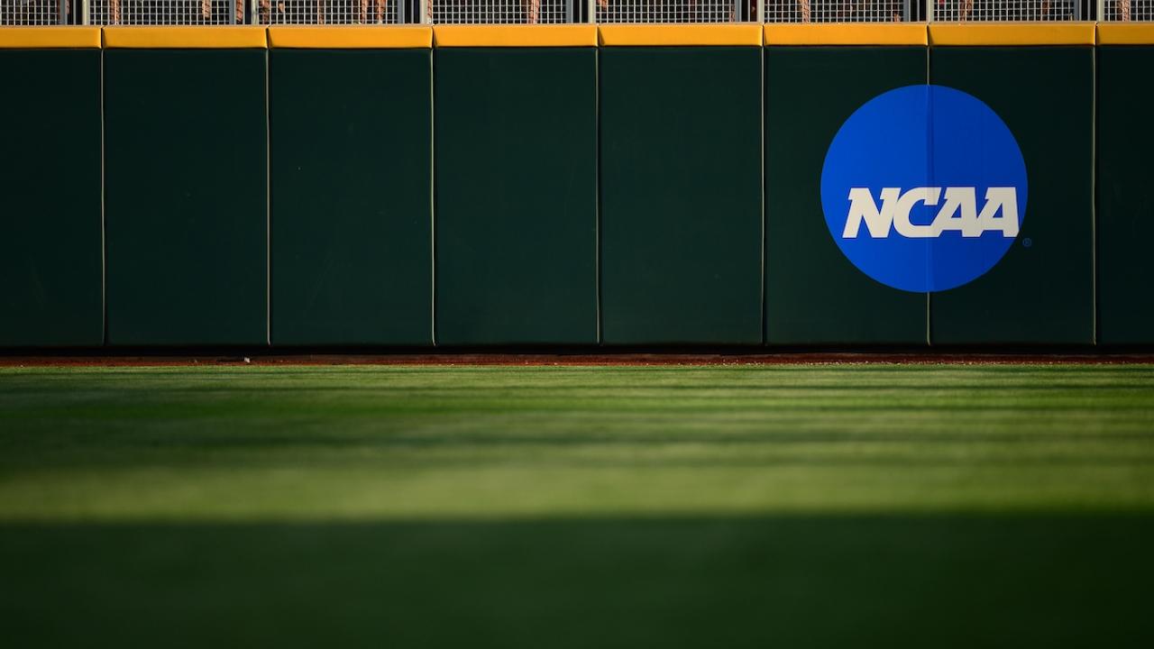 ncaa-baseball-tournament-predictions-4379.jpeg