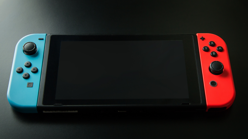 nintendo-switch-pirated-games-brick-9043.png