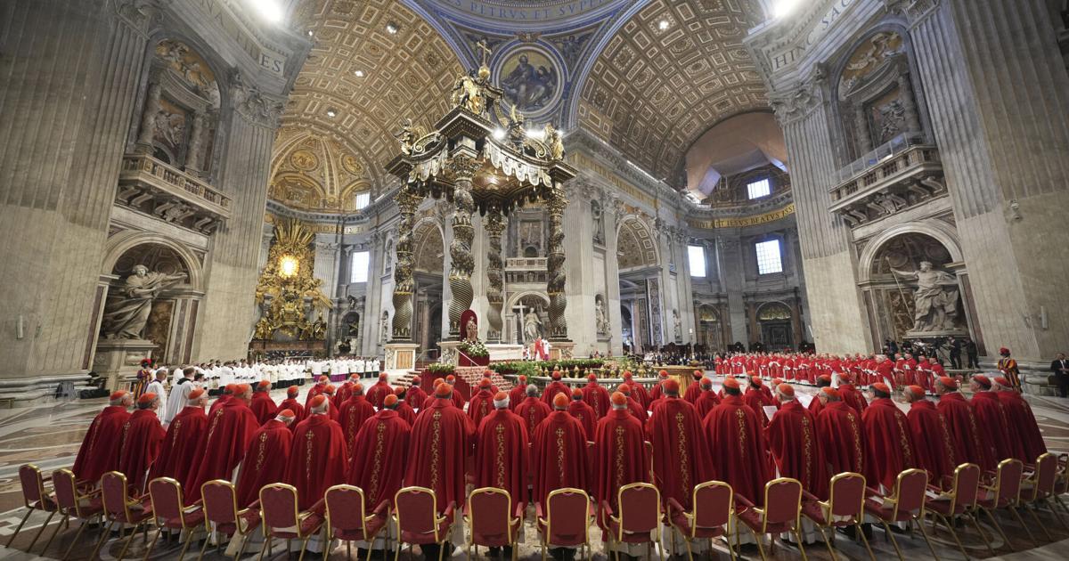 pope-francis-succession-challenges-0069.jpeg