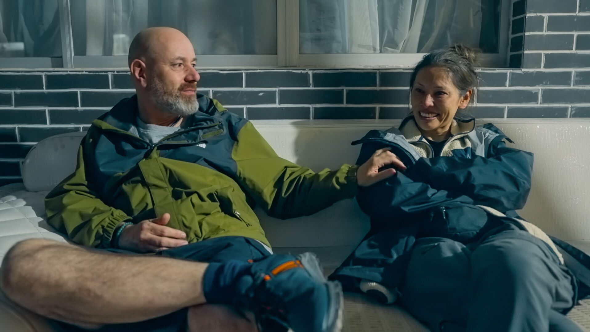 race-across-the-world-couple-2895.jpeg