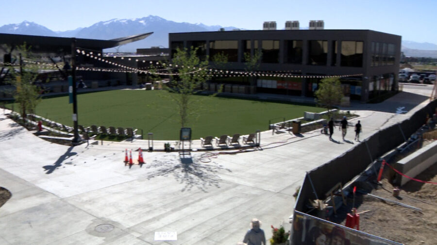 salt-lake-bees-new-ballpark-summer-entertainment-9213.jpeg