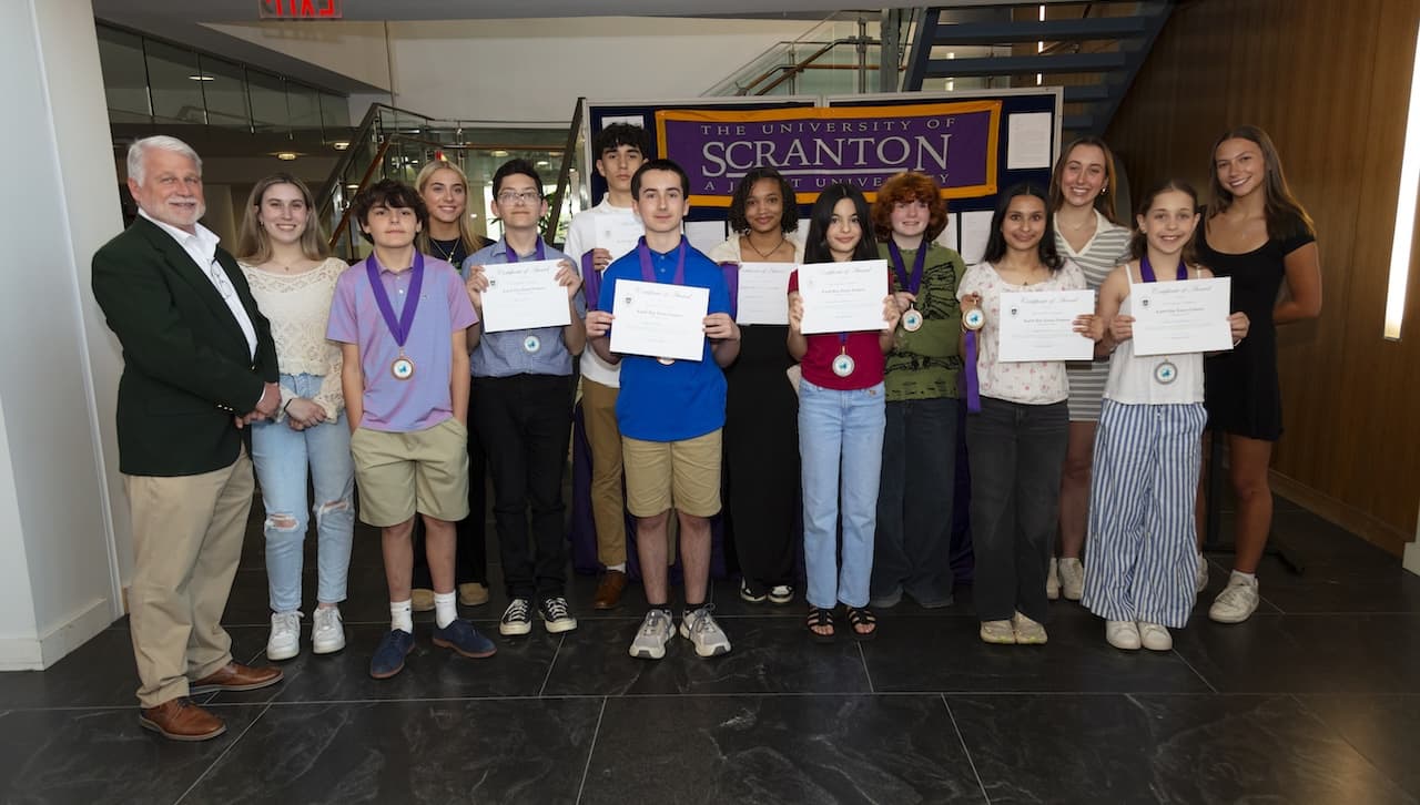 scranton-business-honors-2025-graduates-2901.jpeg