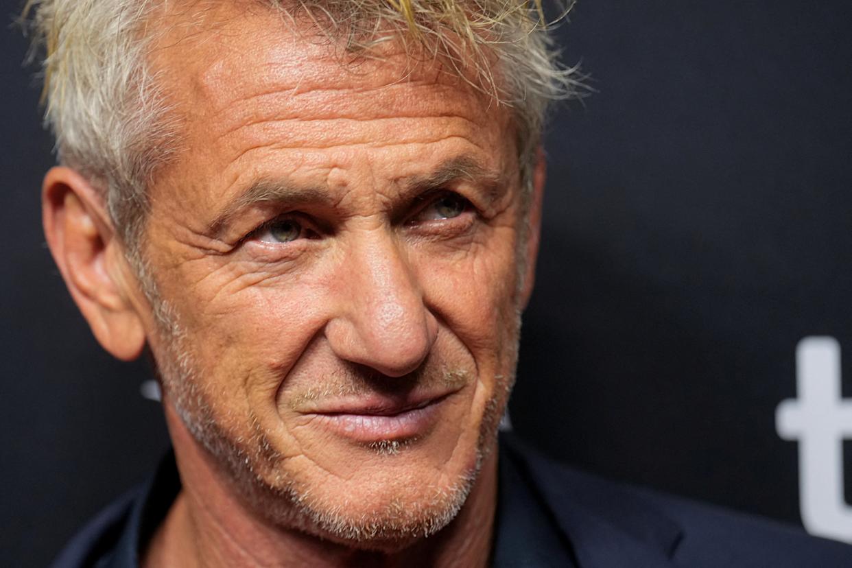 sean-penn-donald-trump-destroy-world-variety-0491.jpeg
