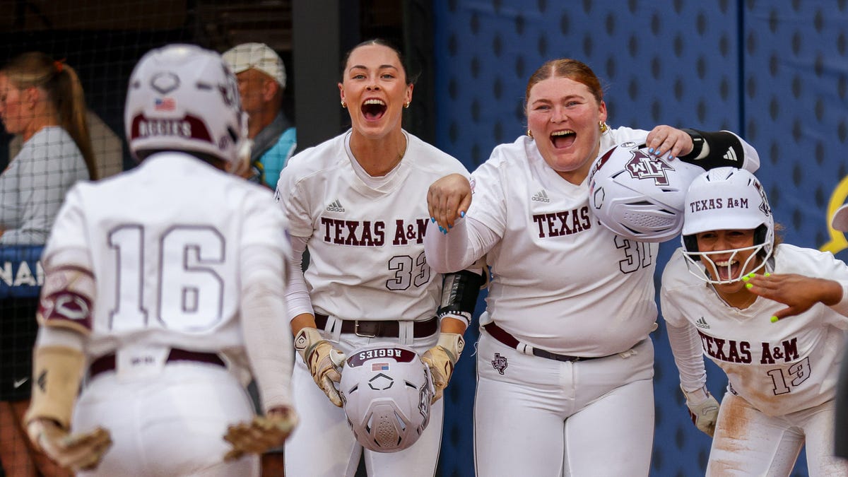 womens-college-world-series-picks-8995.jpeg