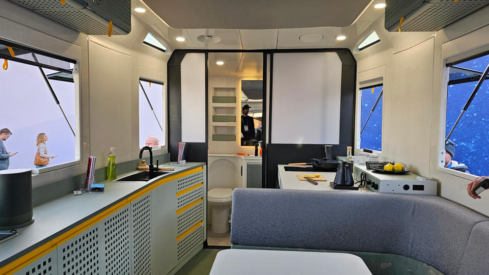 camper-van-interior-design-on-the-road-0880.jpeg