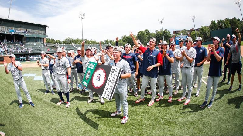 cws-2025-coastal-carolina-beats-arizona-6939.jpeg