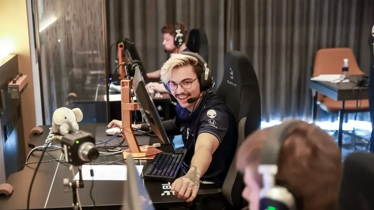 faze-clan-cs2-austin-major-stage-3-mibr-5114.webp