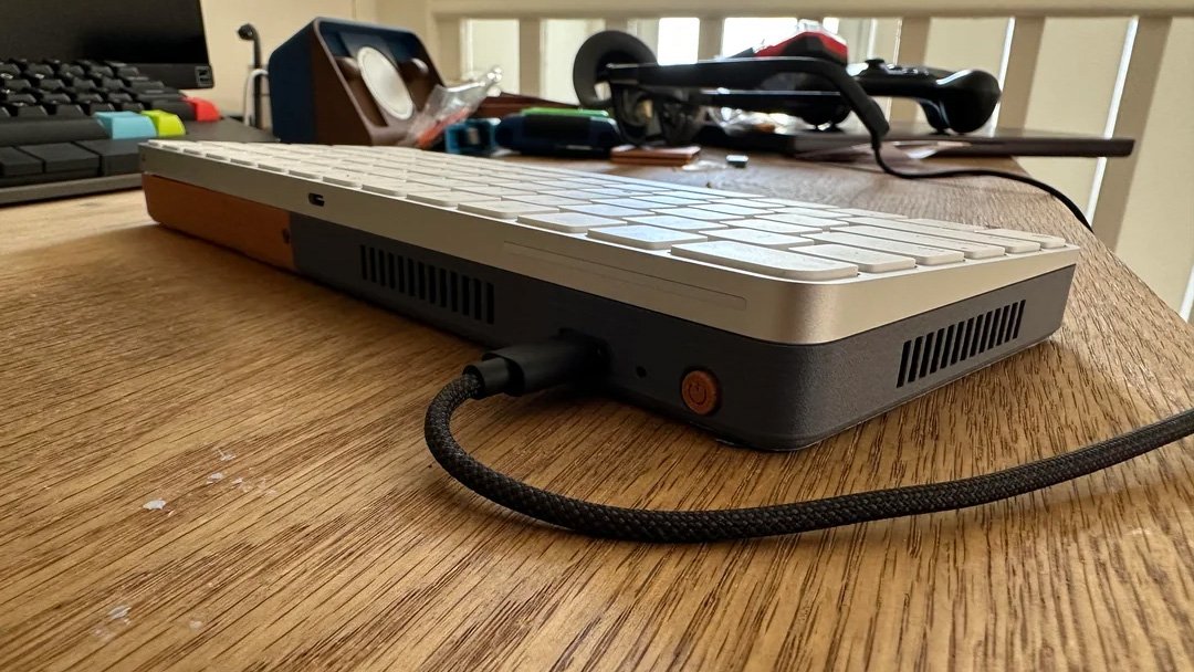steam-deck-magic-keyboard-gaming-pc-6677.jpeg