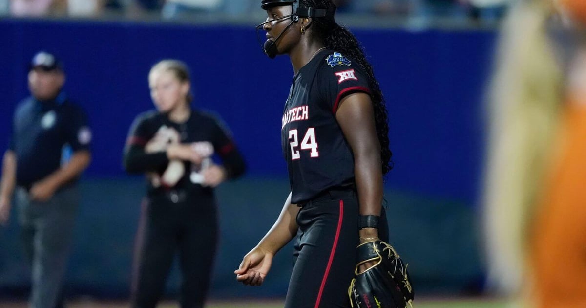 womens-cws-texas-victory-2023-5832.jpeg