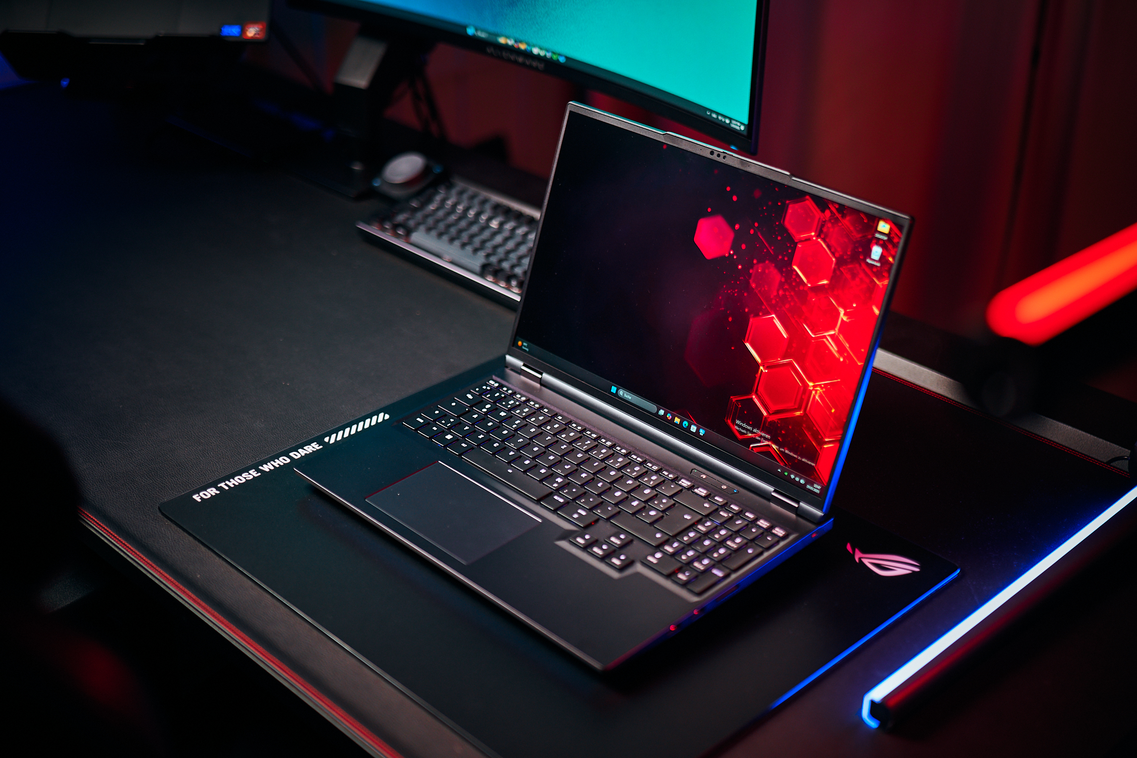 xmg-neo-16-a25-gaming-laptop-9604.jpeg