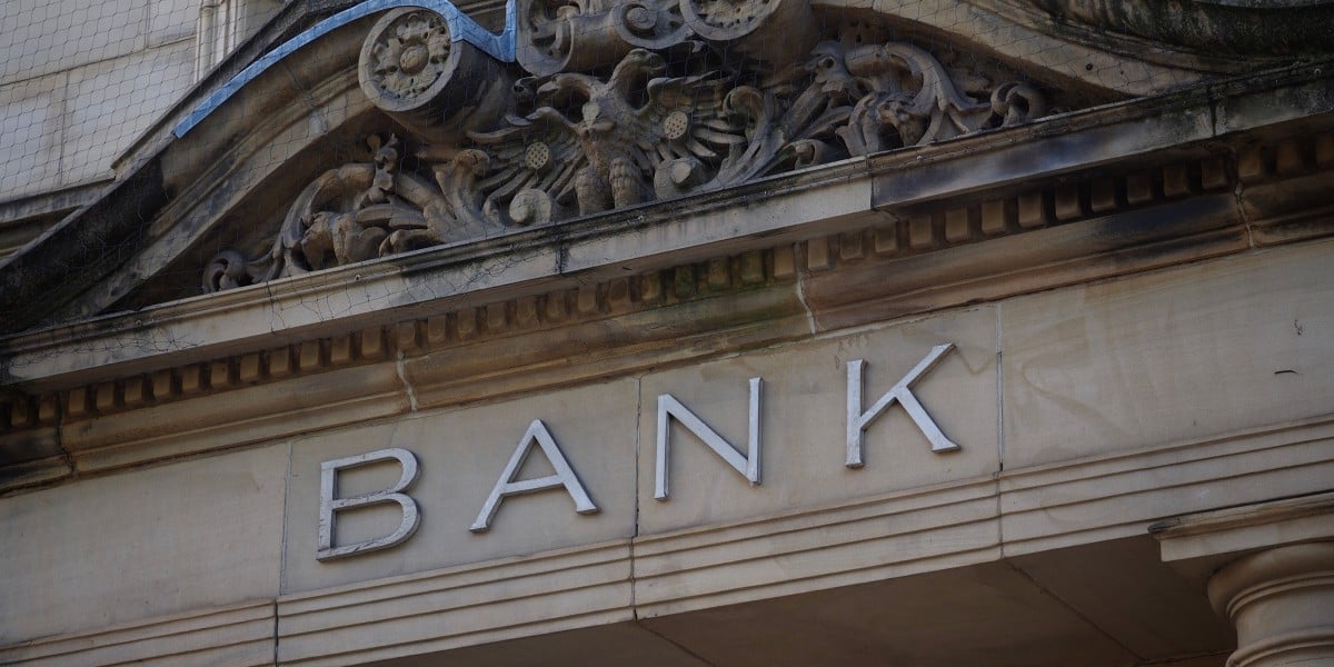 What Apple's 88% Vision Pro Sales Crash Reveals About VR's Future